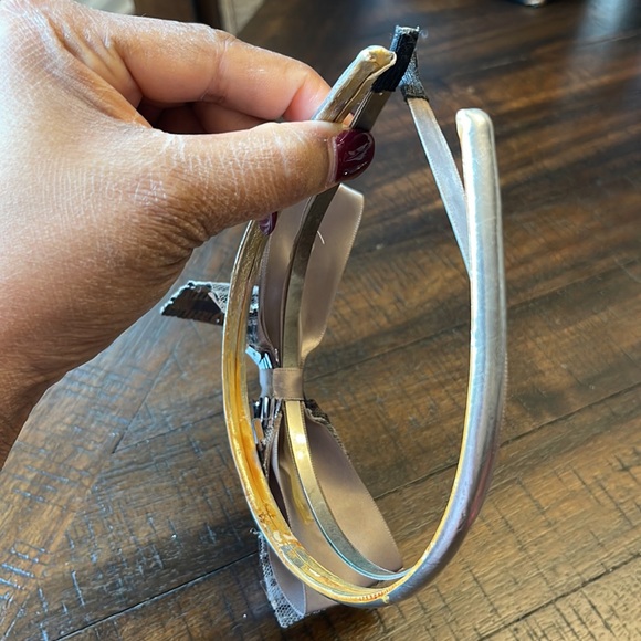 Hair Accessories Bundle Of Six (6) - Picture 14 of 16